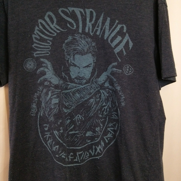 Dr. Strange Graphic Tshirt & Decorative Pills, L - Picture 2 of 3